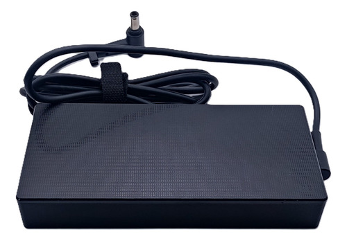 Cargador Original Asus A20-180p1a 180w 20v 9.0a 6.0 X 3.7 Mm